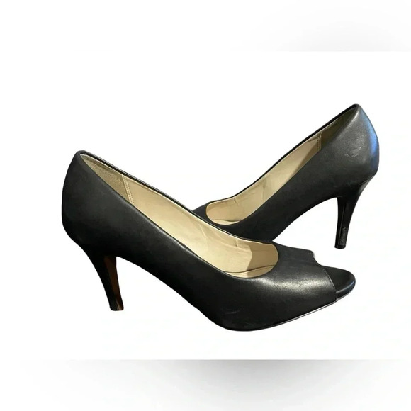 Cole Haan peep toe heels - Picture 3 of 4